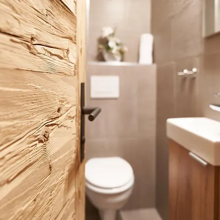 Lessner - Pure Design & Tranquility *