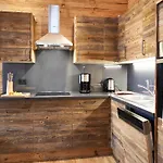 木屋 Lessner - Pure Design & Tranquility